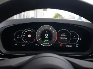 PORSCHE E-Hybrid Coupé SPORTDESIGN