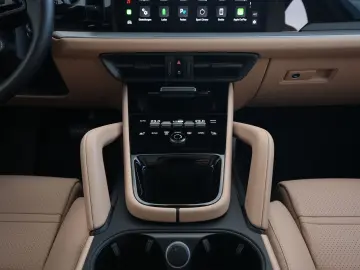 PORSCHE E-Hybrid Coupé SPORTDESIGN