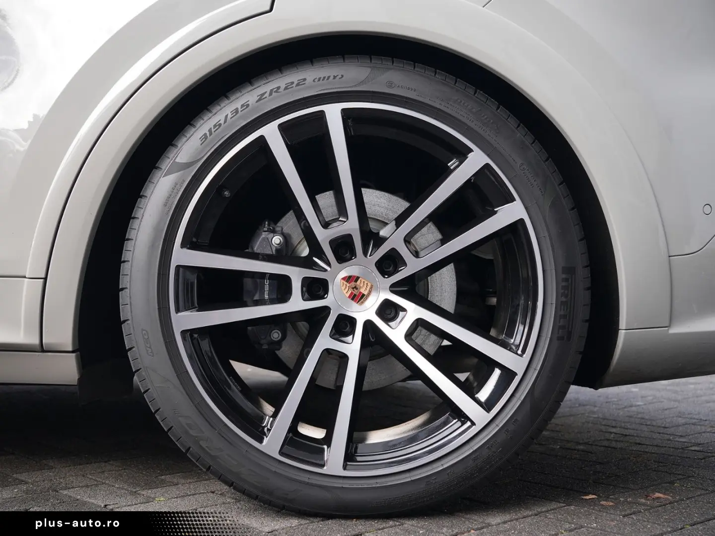 PORSCHE E-Hybrid Coupé SPORTDESIGN