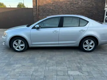 Skoda Octavia 2013 11