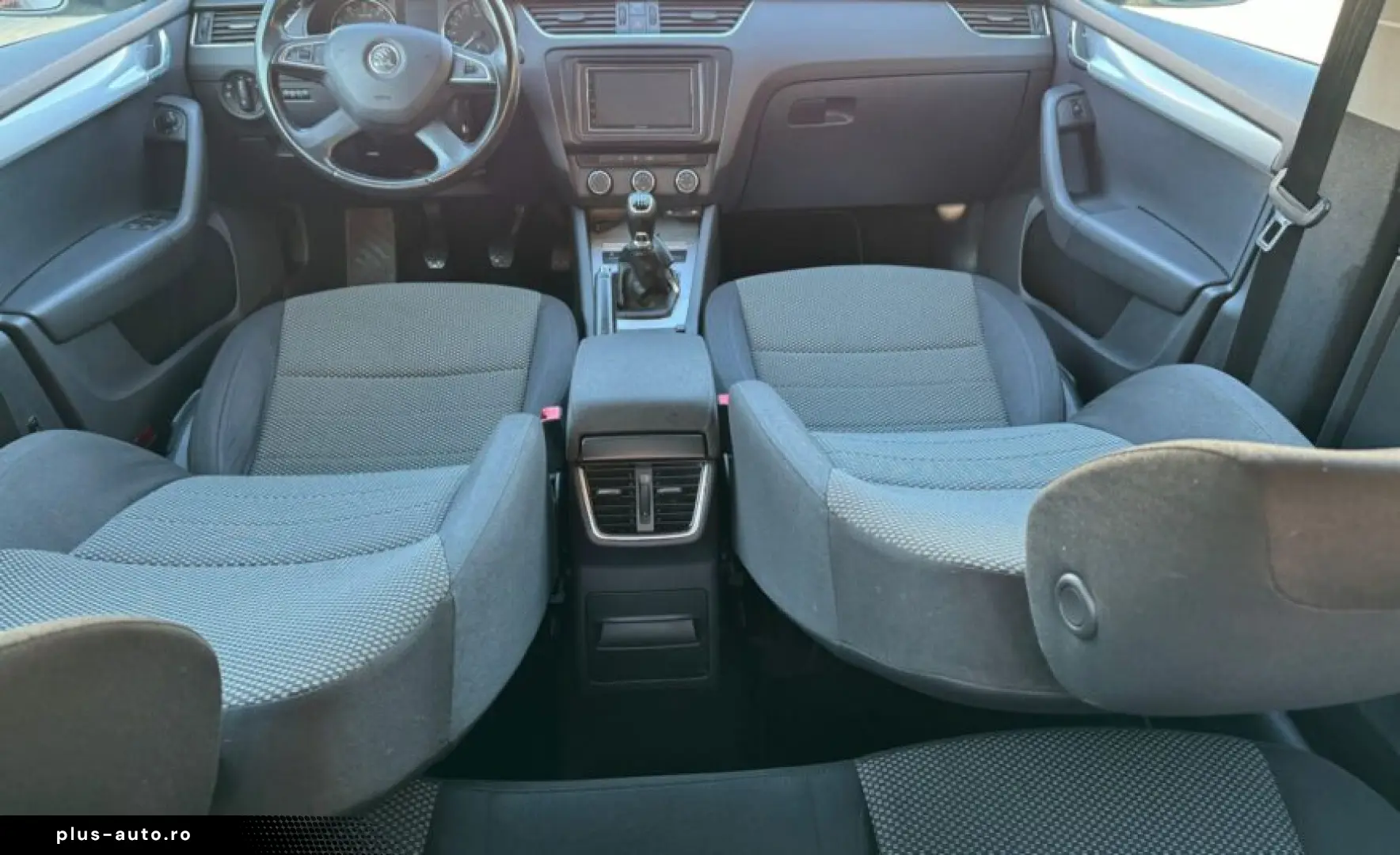 Skoda Octavia 2013 11