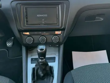 Skoda Octavia 2013 11