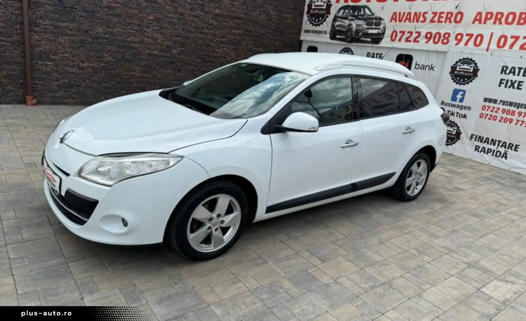 RENAULT MEGANE 2011
