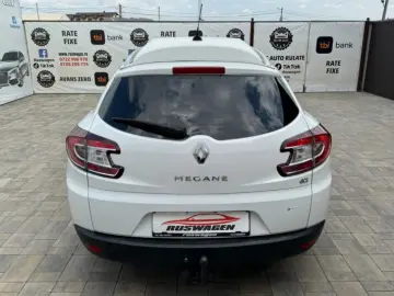 RENAULT MEGANE 2011