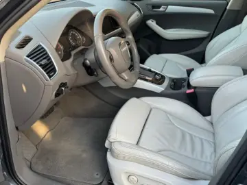 Audi Q5 2009 2 0 Benzina