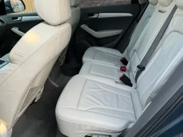 Audi Q5 2009 2 0 Benzina