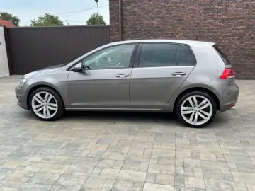 Volkswagen GOLF 2013