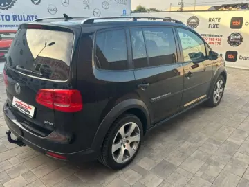 Volkswagen TOURAN Cross