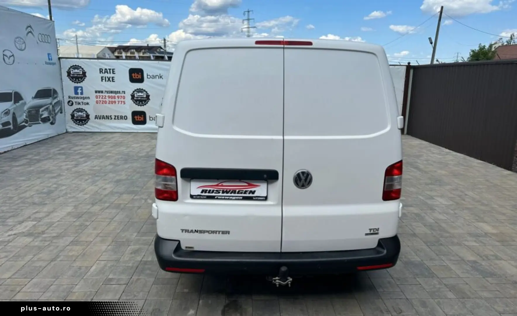 VOLKSWAGEN Transporter 2013