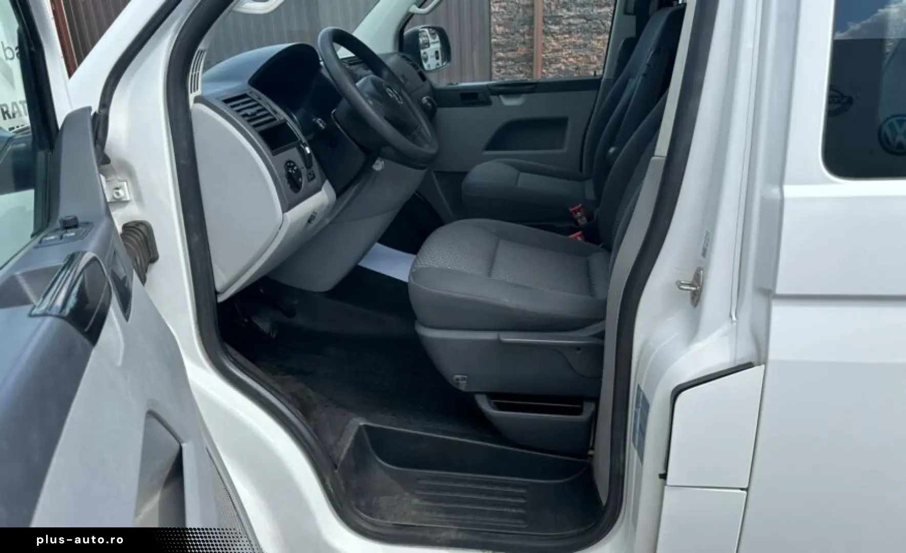 VOLKSWAGEN Transporter 2013