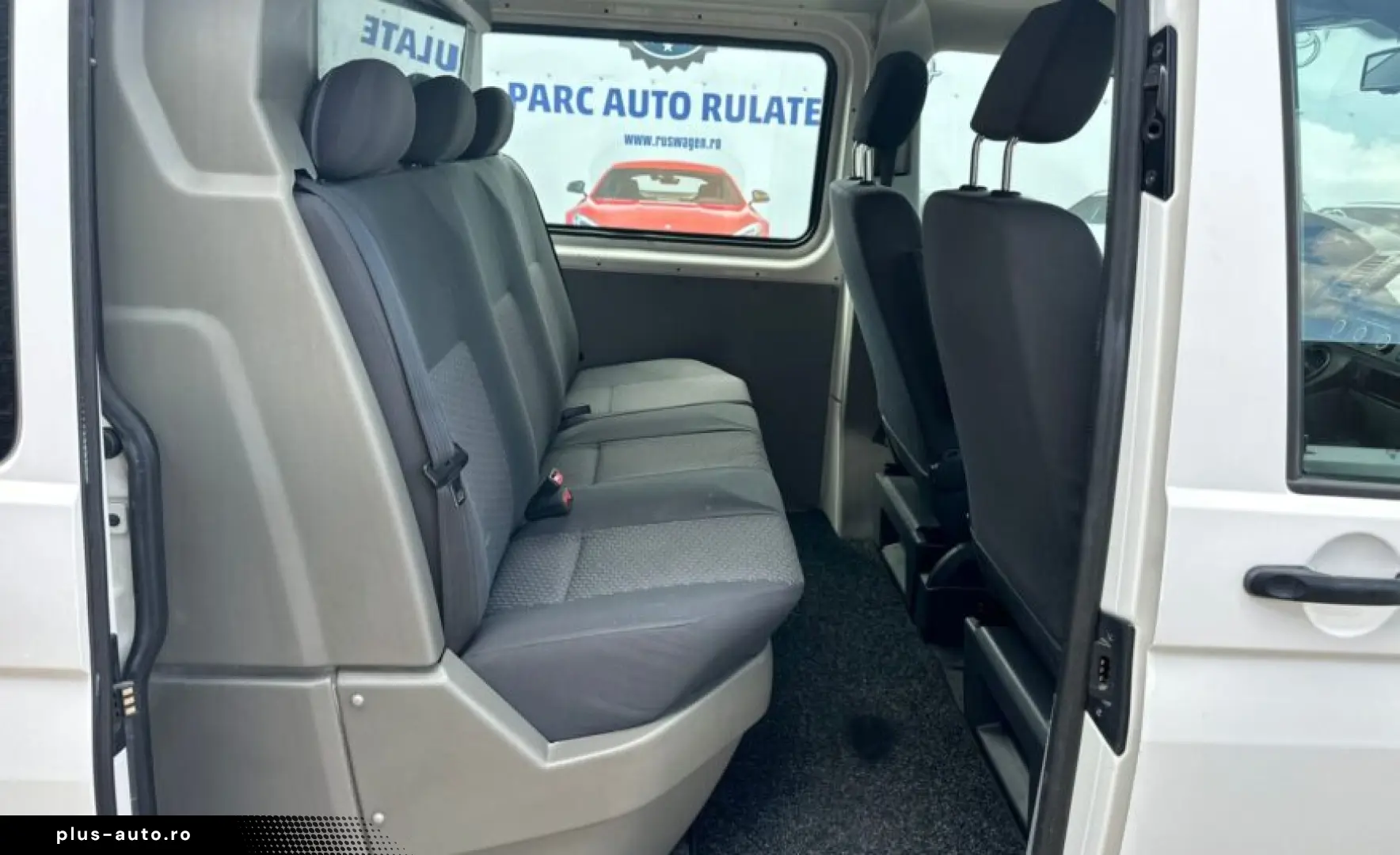 VOLKSWAGEN Transporter 2013