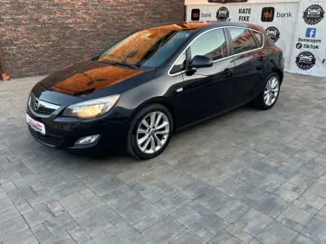 Opel Astra 2009  12