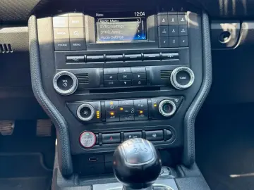 Ford Mustang Gen-Vi-2015