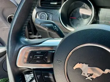 Ford Mustang Gen-Vi-2015