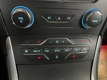 Ford EDGE 4X4 2.0 diesel Posibilitate finantare