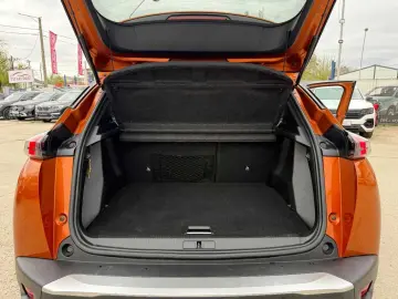 Peugeot 2008 Gen-Ii-2019