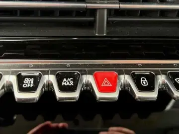 Peugeot 2008 Gen-Ii-2019