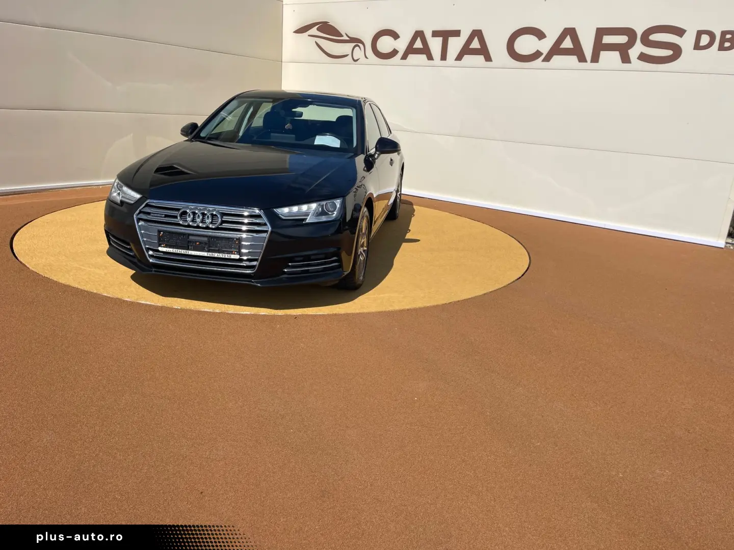 Audi A4 2.0TDI  190CP  Quattro  BI-Xenon  Navi  Cockpit  Pie