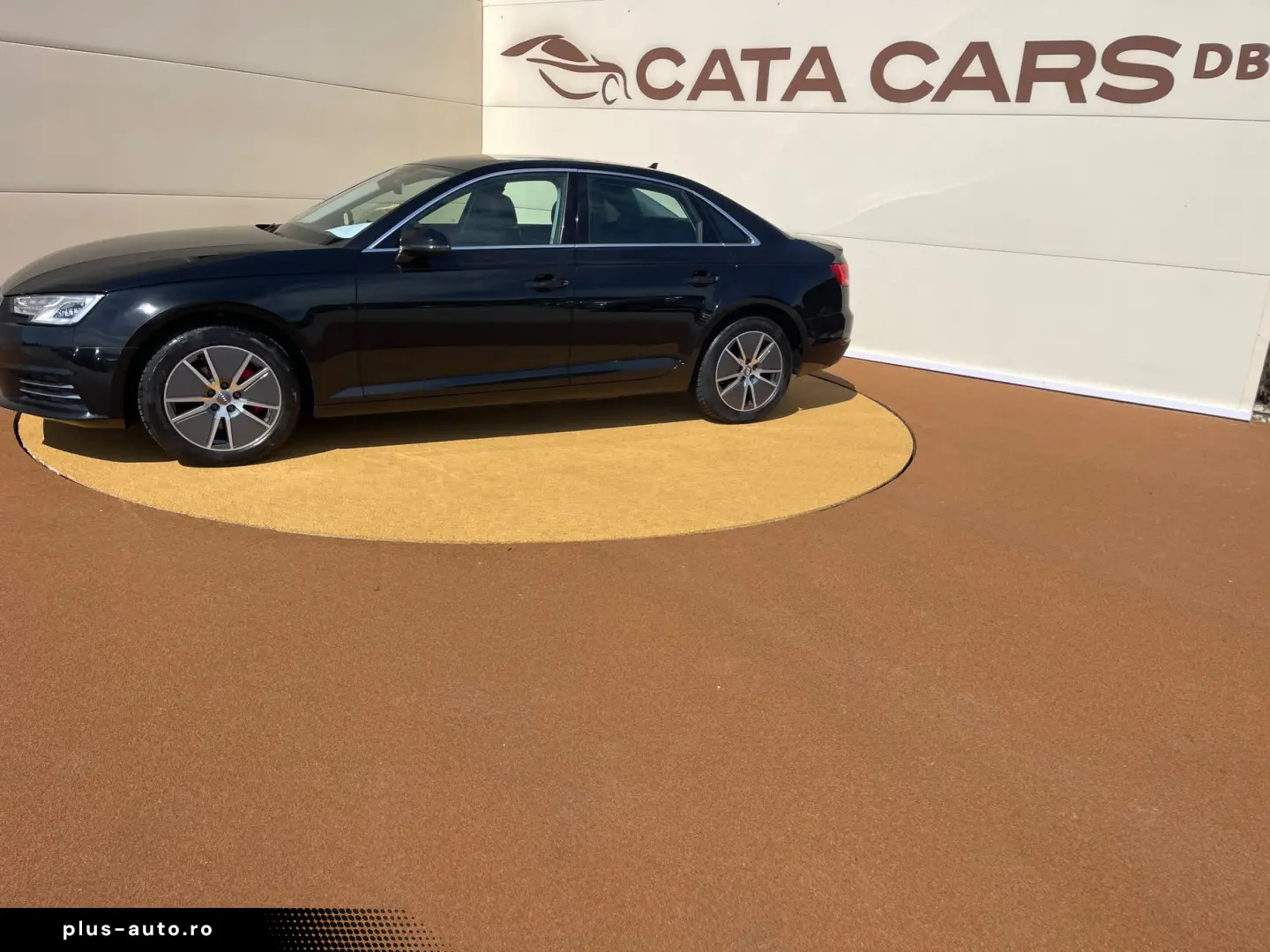 Audi A4 2.0TDI  190CP  Quattro  BI-Xenon  Navi  Cockpit  Pie