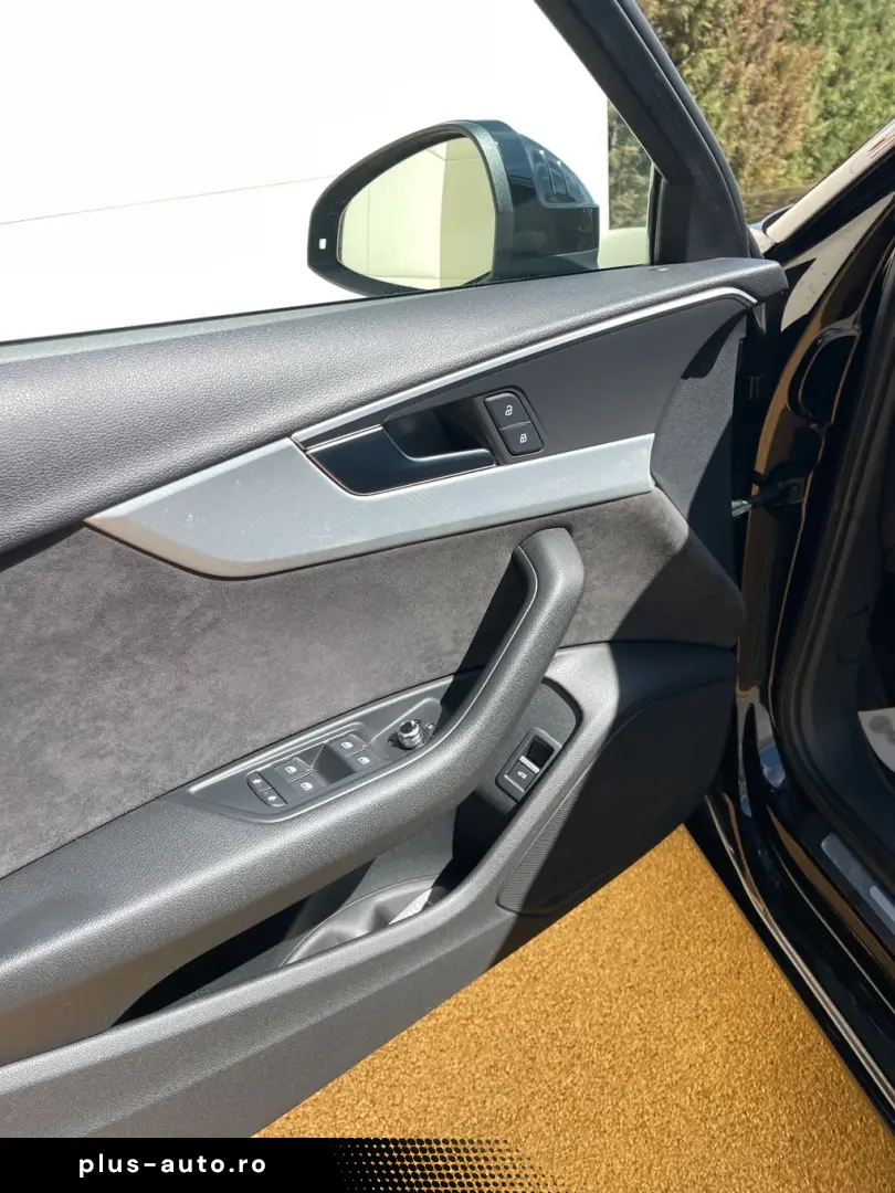 Audi A4 2.0TDI  190CP  Quattro  BI-Xenon  Navi  Cockpit  Pie