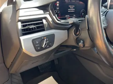 Audi A4 2.0TDI  190CP  Quattro  BI-Xenon  Navi  Cockpit  Pie