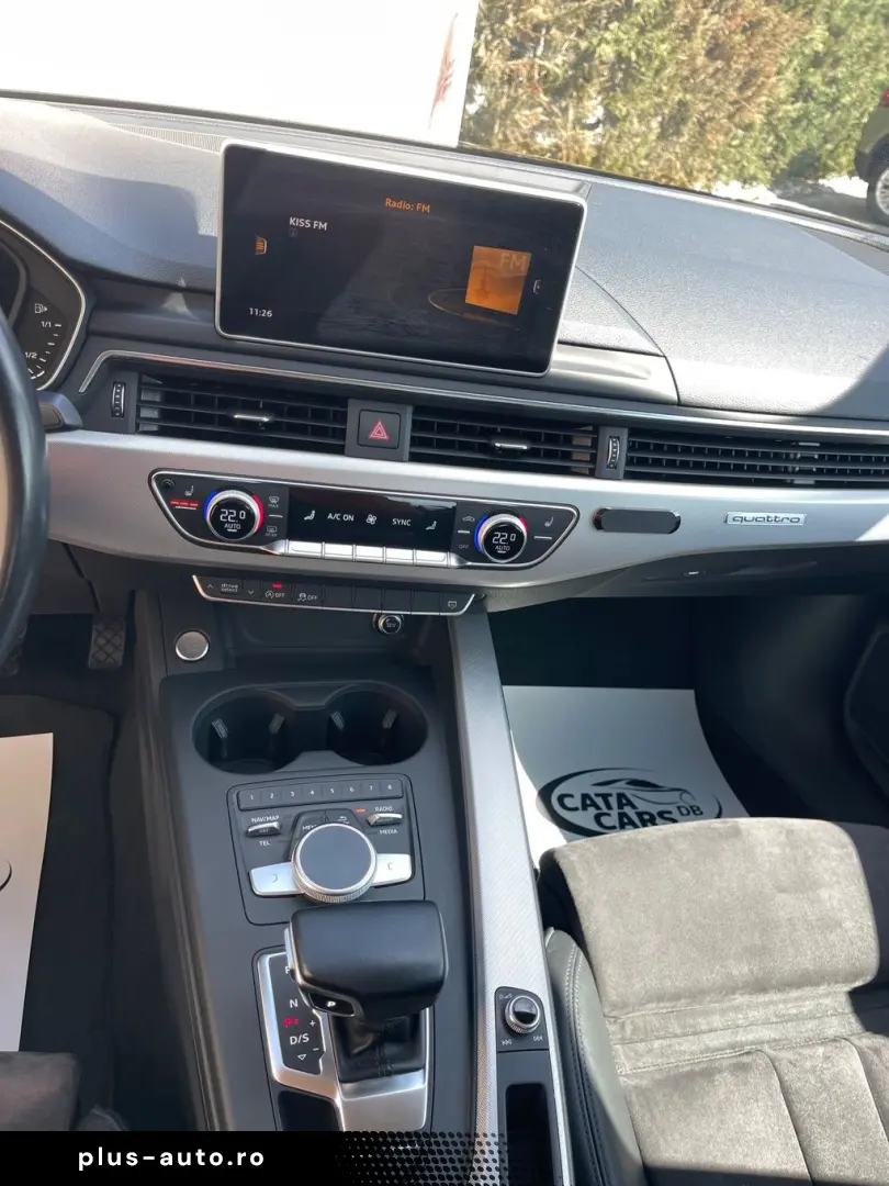 Audi A4 2.0TDI  190CP  Quattro  BI-Xenon  Navi  Cockpit  Pie