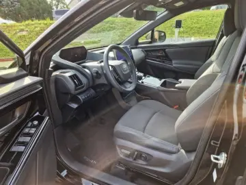 TOYOTA bz4X Comfort-Paket Navi 360 Kamera LED ACC El. H