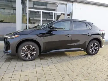 TOYOTA bZ4X Navi SHZ el.Heckkl.LED Schnell-Ladefunk