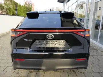 TOYOTA bZ4X Navi SHZ el.Heckkl.LED Schnell-Ladefunk