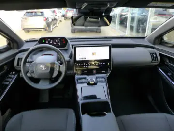 TOYOTA bZ4X Navi SHZ el.Heckkl.LED Schnell-Ladefunk