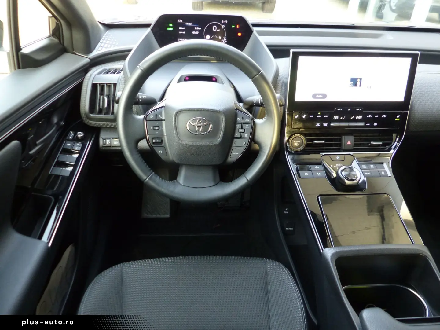 TOYOTA bZ4X Navi SHZ el.Heckkl.LED Schnell-Ladefunk