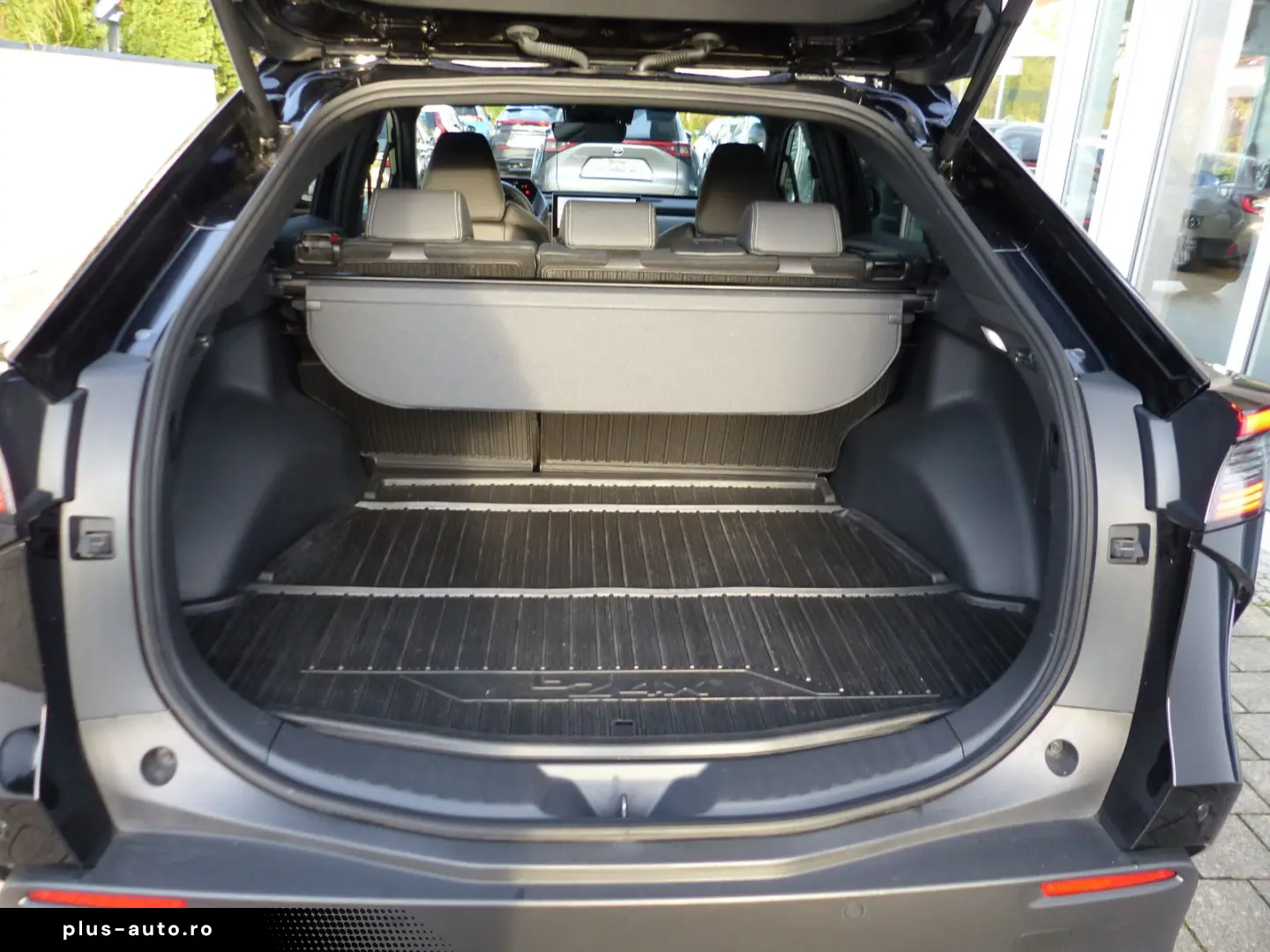 TOYOTA bZ4X Navi SHZ el.Heckkl.LED Schnell-Ladefunk