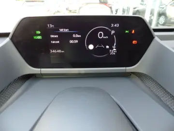 TOYOTA bZ4X Navi SHZ el.Heckkl.LED Schnell-Ladefunk