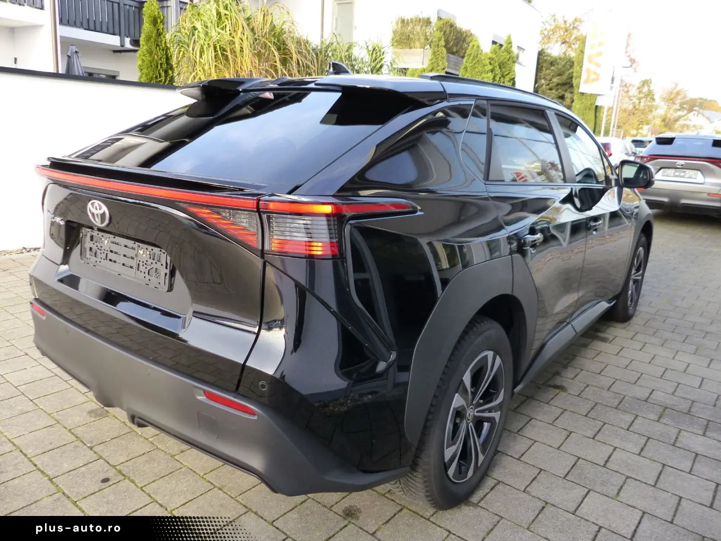 TOYOTA bZ4X Navi SHZ el.Heckkl.LED Schnell-Ladefunk