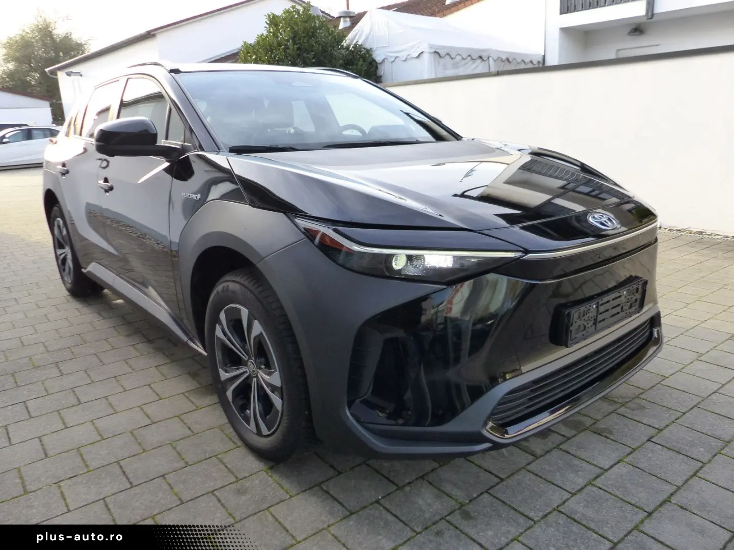 TOYOTA bZ4X Navi SHZ el.Heckkl.LED Schnell-Ladefunk