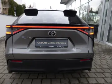 TOYOTA bZ4X Comfortpaket FWD Navi Kamera SHZ el.Heckkl.