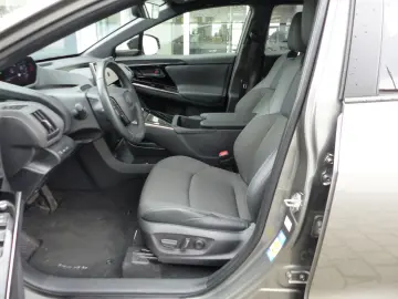 TOYOTA bZ4X Comfortpaket FWD Navi Kamera SHZ el.Heckkl.