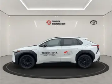 TOYOTA bz4X Comfort-Paket 360Grad Kamera Sitzheizung