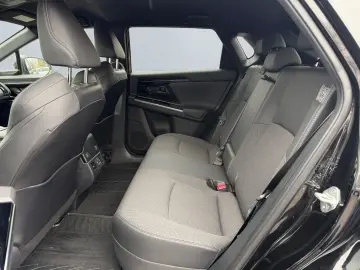 TOYOTA bz4X  LED 360  el Heck ACC el Sitz SHZ PDC Navi