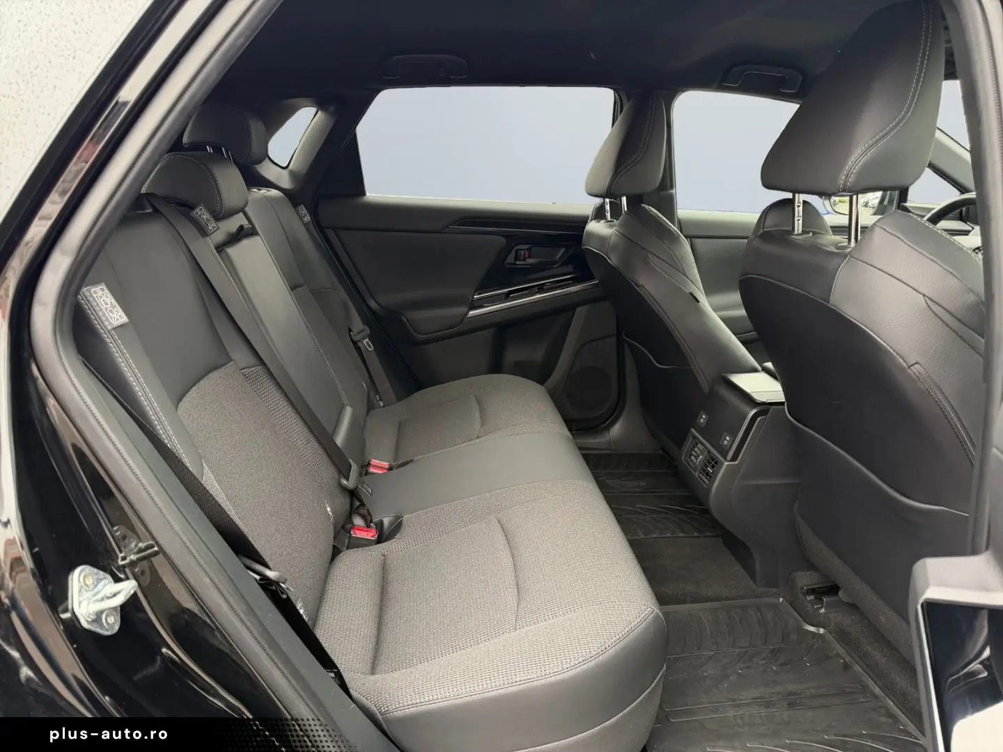 TOYOTA bz4X  LED 360  el Heck ACC el Sitz SHZ PDC Navi