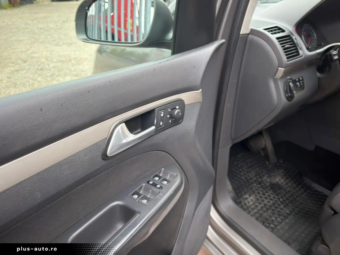 Volkswagen Touran 2008 1.9L Diesel