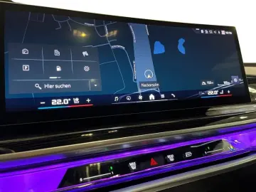 BMW M760 e xDrive Fahrassist Pano Stdhz Wide 360 Cam