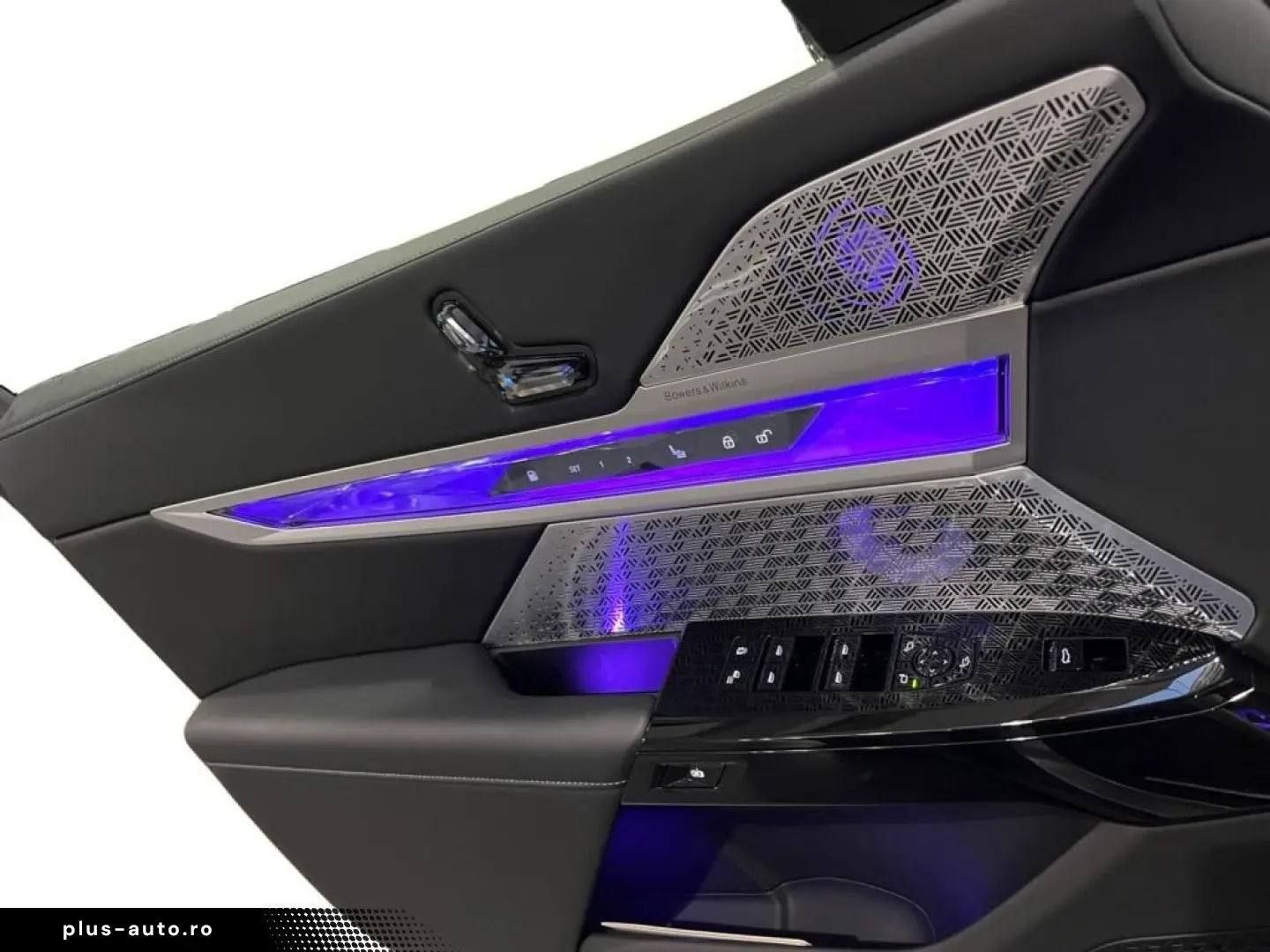 BMW M760 e xDrive Fahrassist Pano Stdhz Wide 360 Cam