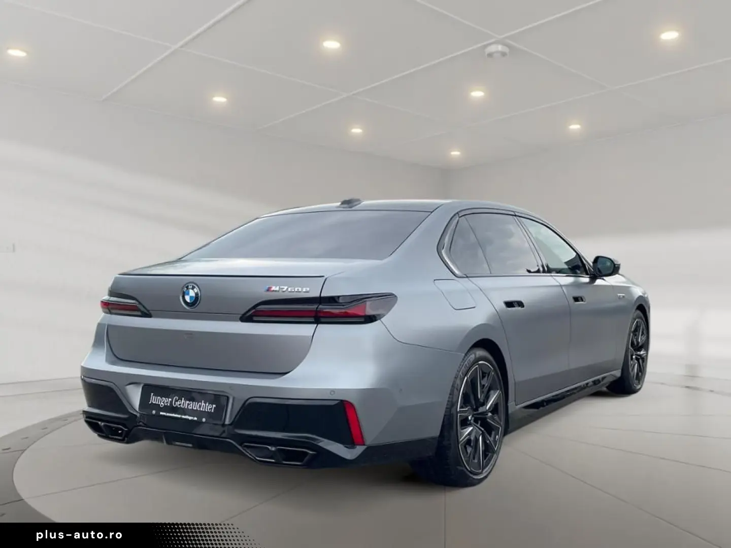 BMW M760 e xDrive Fahrassist Pano Stdhz Wide 360 Cam