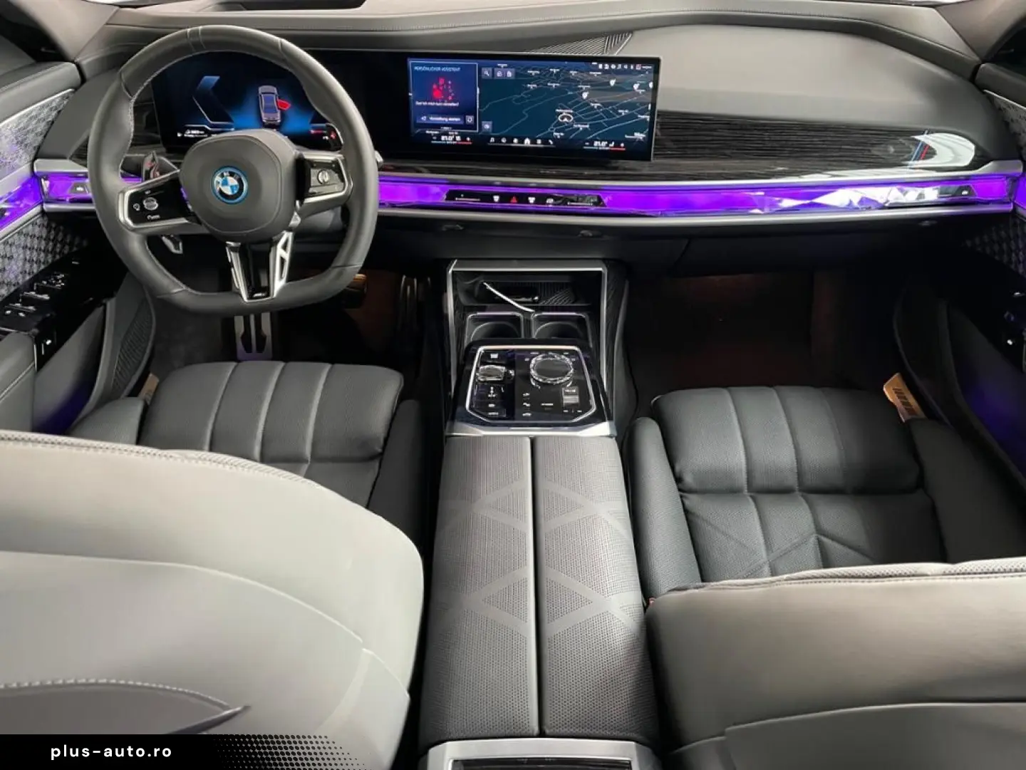 BMW M760 e xDrive Fahrassist Pano Stdhz Wide 360 Cam