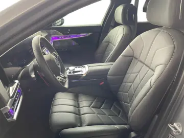 BMW M760 e xDrive Fahrassist Pano Stdhz Wide 360 Cam