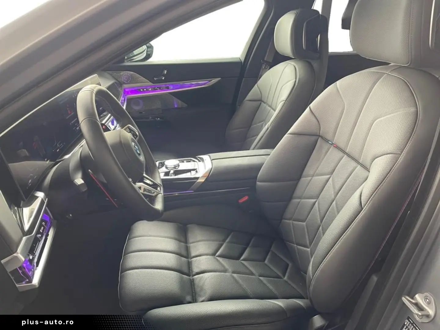 BMW M760 e xDrive Fahrassist Pano Stdhz Wide 360 Cam