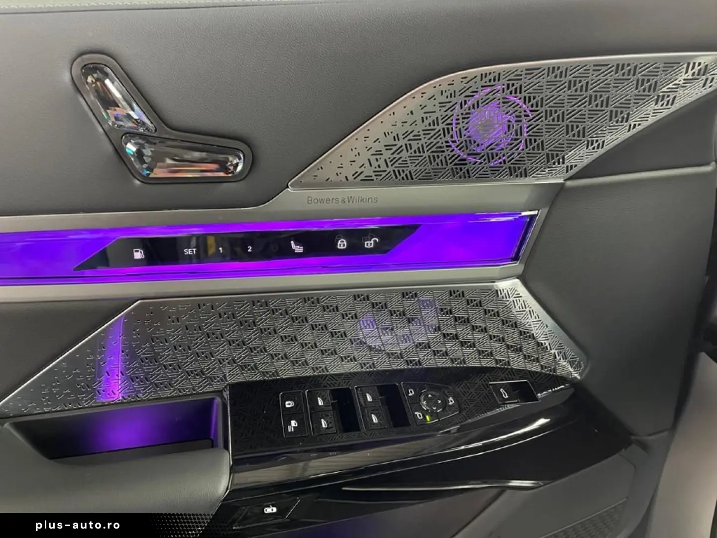 BMW M760 e xDrive Fahrassist Pano Stdhz Wide 360 Cam