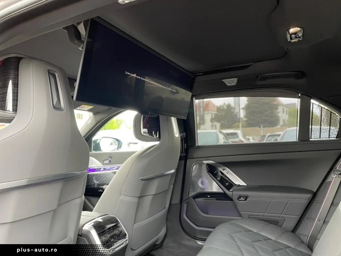 BMW M760 e xDrive Fahrassist Pano Stdhz Wide 360 Cam