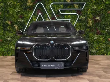 BMW M760 GRAN LUSSO HUD PANO MASSAGE 103.636 € NETTO